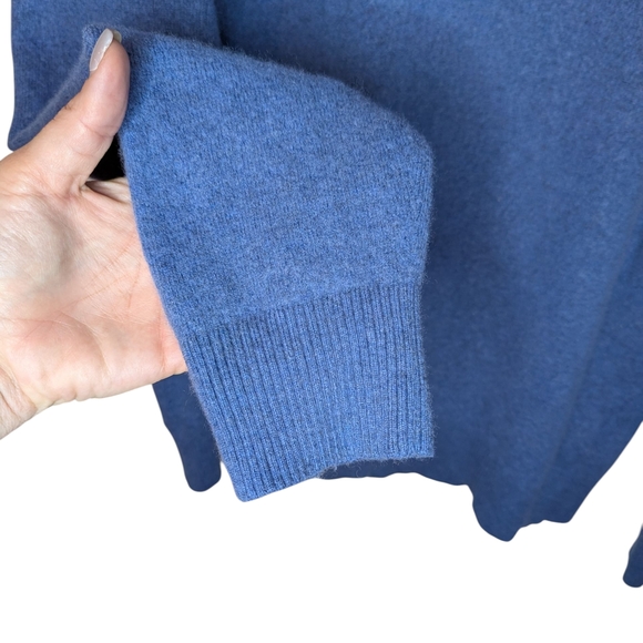 Calvin Klein Blue Wool Blend Crew Neck Sweater Men’s Medium - Picture 5 of 13